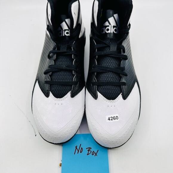 Athletic_Shoes